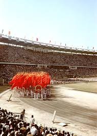 手感不错！杨瀚森首节空接+勾手+三分，得到10分2板1助